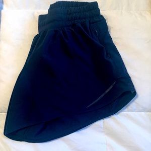 Lululemon Hotty Hot 4” Navy Shorts
